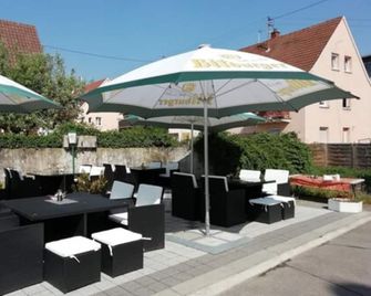 Hotel-Restaurant Pfeffermühle Balingen - Balingen - Terasa