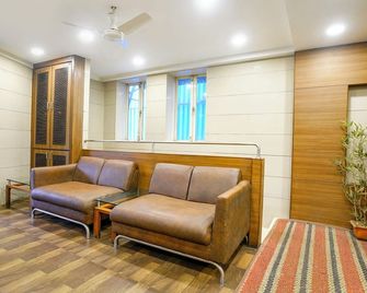 Fabhotel Rahat - מומבאי - סלון