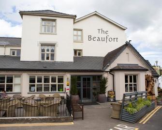 The Beaufort, Raglan - Usk - Gebouw