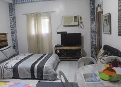 Maraño's Home - Legazpi City - Schlafzimmer