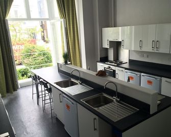 Belsize House (Belsize Park) - London - Kitchen