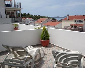 Villa Paladina - Hvar - Balkon