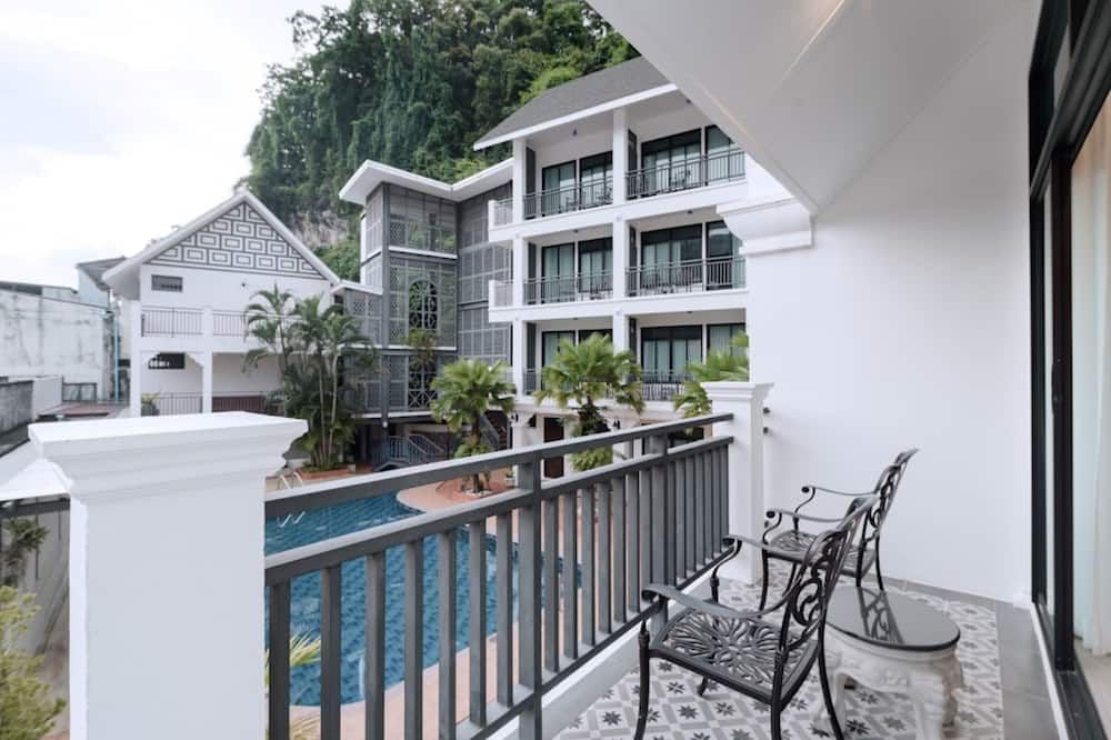 ساباي هوتل أونانج