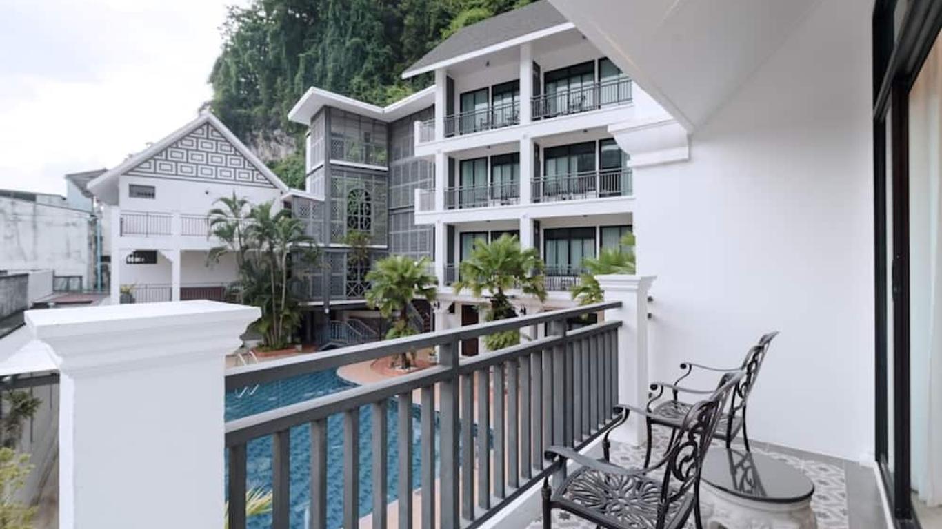 Sabai Mansion Pool & Spa