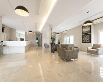 Hotel Tainá - Aeroporto Cuiabá - קויאבה - לובי