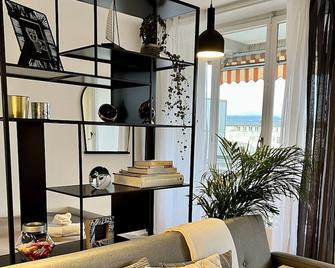 Beautiful Park View apartment next to UN - جنيف - غرفة معيشة