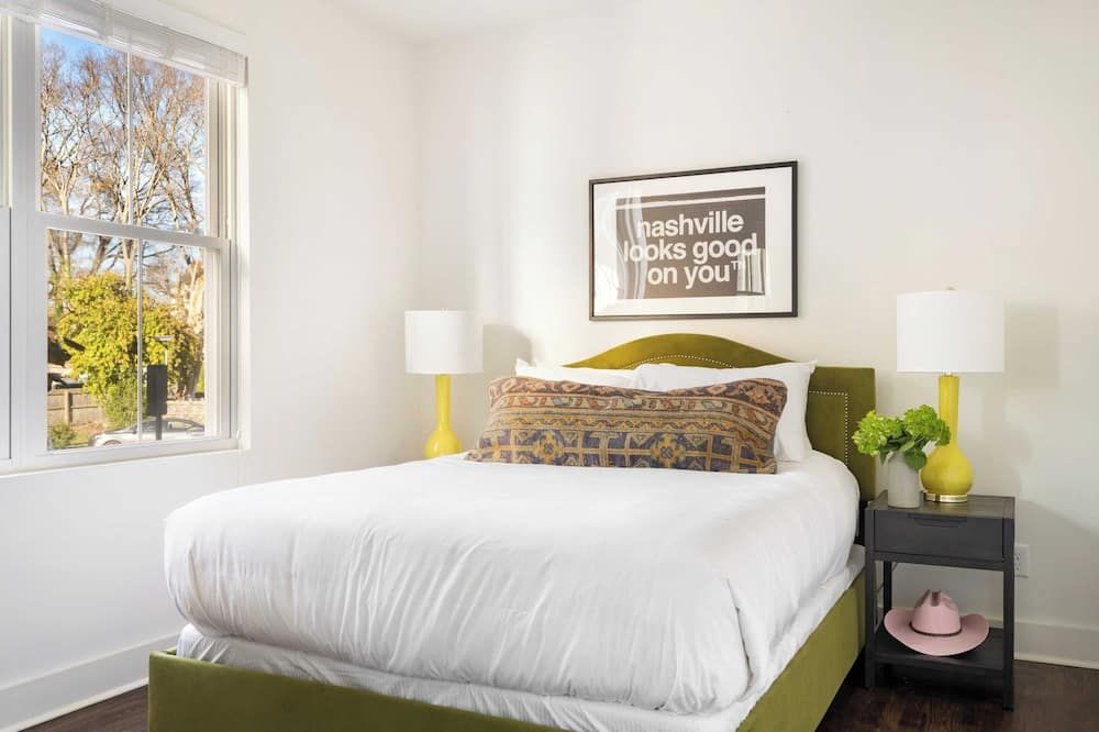 هارت سويت 8 باي أفانتستاي جورجاس تاون هاوس دبي/ مودرن أمينيتيز إن ناشفيل! - ناشفيل (تينيسي) - غرفة نوم