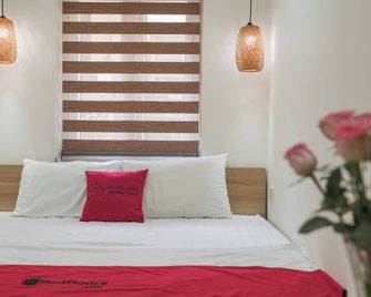 Laura2 House - Hanoi - Bedroom