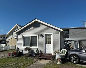 Summer Beach Cottage! 1bd/1ba, Perfect for your OCNJ vacation - Ocean City - Building