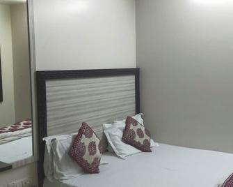 Hotel Pisals - Bhopal