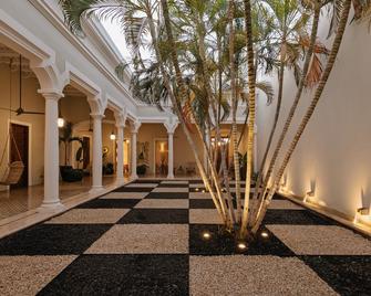 Decu Downtown - Mérida - Lobby