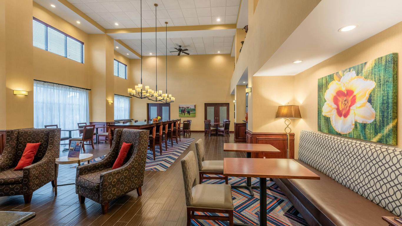 Hampton Inn & Suites Hopkinsville