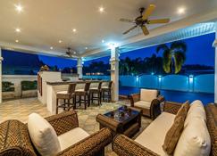 Private 3 Bedroom Pool Villa! (Pp10) - Hua Hin - Patio
