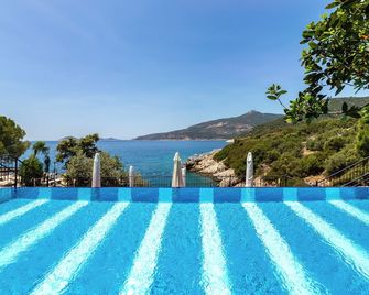 Kulube Hotel - Kaş - Pool