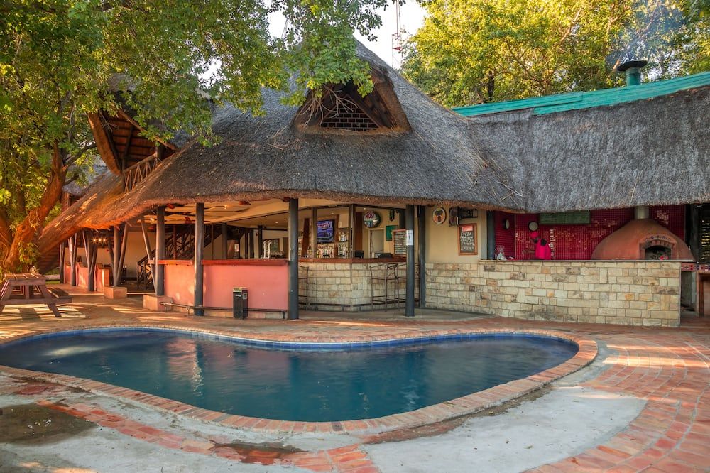 The Victoria Falls Waterfront - ליבינגסטון - בריכה