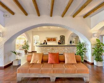 Colonna Grand Hotel Capo Testa - Santa Teresa Gallura