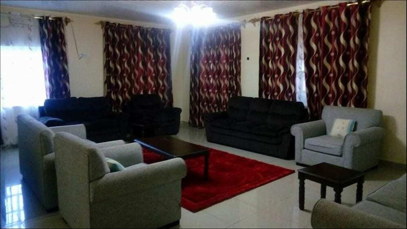 Lysak Haven Park Hotel