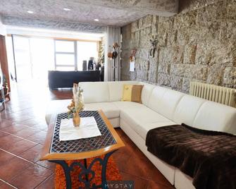 MyStay - Refúgio da Natureza - Monte Córdova - Wohnzimmer