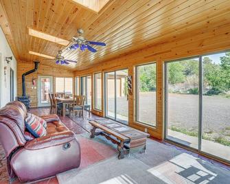 Hike, Atv And More Mtn-View Prescott Valley Home - Prescott Valley - Wohnzimmer