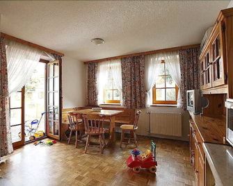 Prekmurska Vas - Moravske Toplice - Їдальня