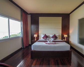 Arawan Riverside Hotel - Pakse