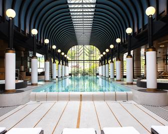 빅토리아 융프라우 그랜드 호텔 & 스파 - 인터라켄 - 수영장