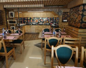 Hotel Sky Palace - Kannur - Restaurant