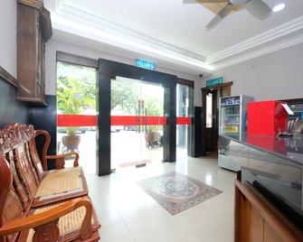 OYO 1190 Nice Stay Hotel - Raub