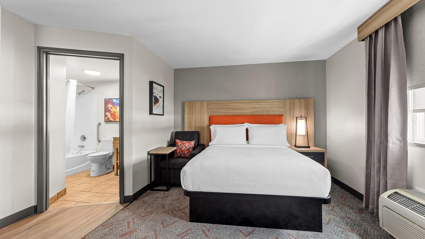 Candlewood Suites Flowood
