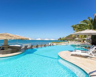 Rincon Beach Resort - Añasco - Pool