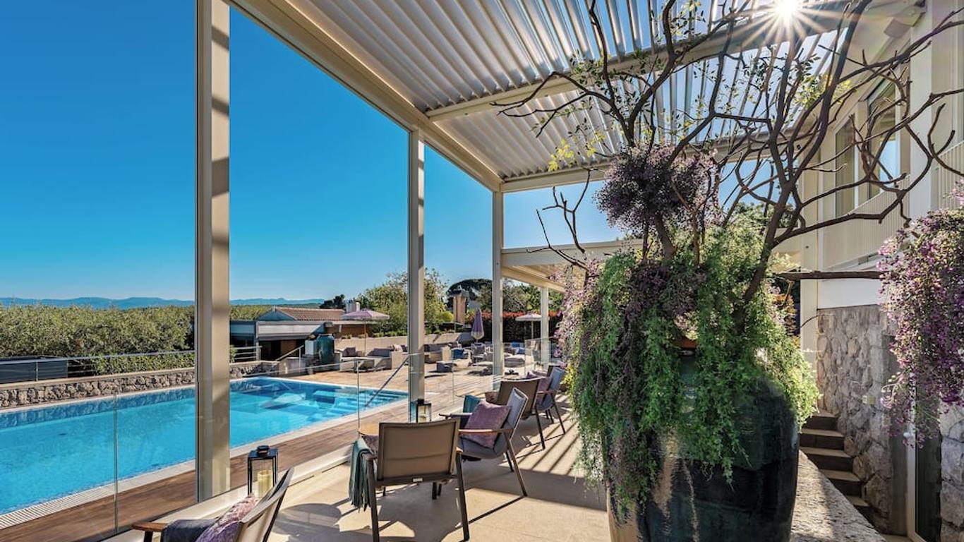 فندق فيلا روفا