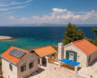 Villa Insula - Vela Luka - Outdoors view