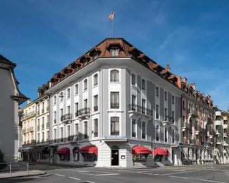 Hôtel des Alpes - Nyon - Building