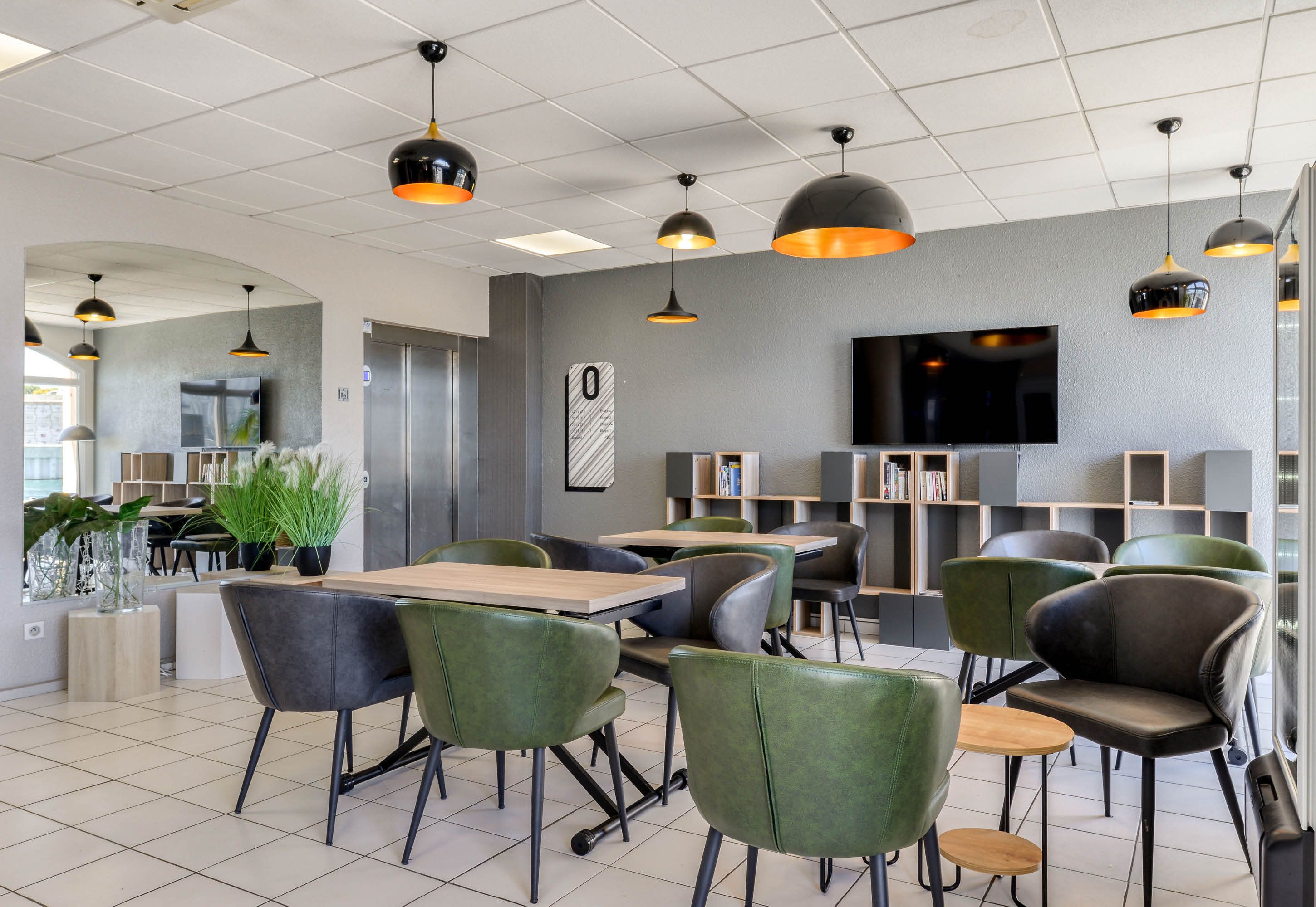 B&B HOTEL Sète Centre Gare