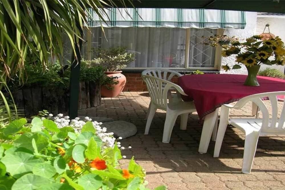 Cosy Den B&B Luxury Guest House Style - Edenvale - Innenhof