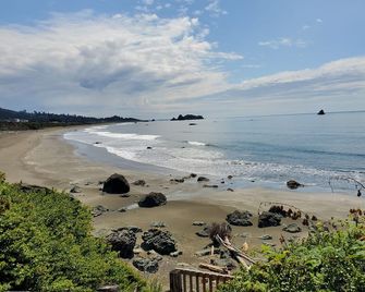 Incredible Ocean Front View And Access (Not For Fishing) - Smith River - Playa