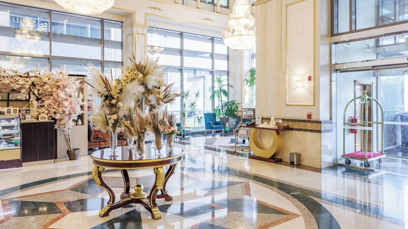 Sapphire Plaza Hotel