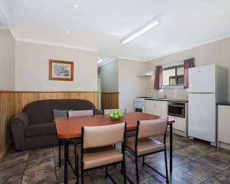 Hamilton Caravan Park - Hamilton - Їдальня