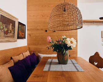 Exclusive \'FRANK\' holiday apartment in the heart of Traunstein - Traunstein - Essbereich