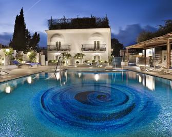 Villa Blu Capri Hotel - Anacapri - Bể bơi