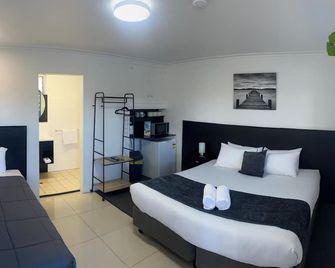 The Seaview Tavern Motel - Woolgoolga