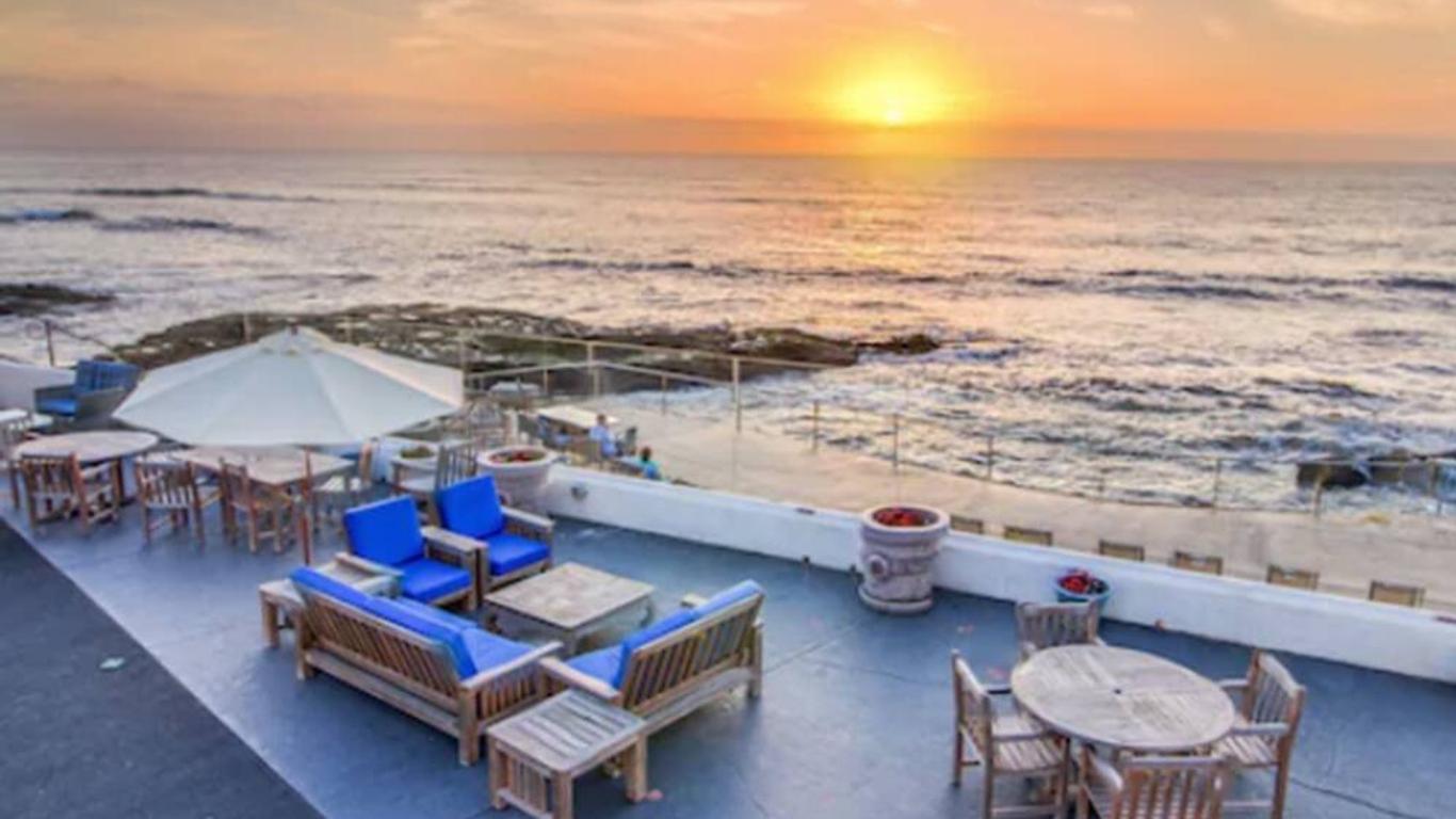 The Inn at Sunset Cliffs