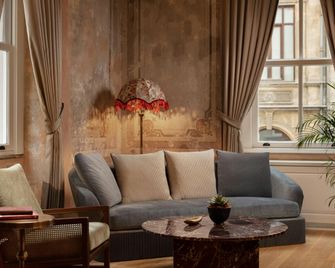 أداهان ديكاموندو بيرا، أوتوجراف كوليكشن - اسطنبول - غرفة معيشة