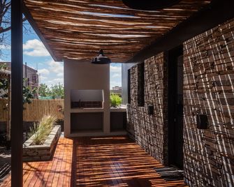 Lodwine Lodge Apartments - Luján de Cuyo - Building