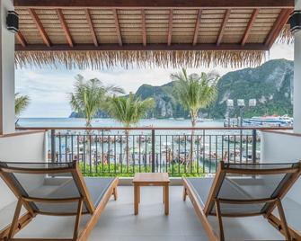 Phi Phi at Pier - Ko Phi Phi - Balcony