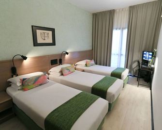 Hotel Forum - Sant'Ilario d'Enza - Habitación