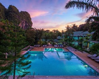 Dream Valley Resort, Tonsai Beach - Ao Nang - Pool