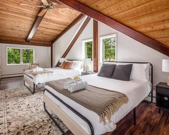 Delaware Farmstead Retreat - Delaware - Bedroom