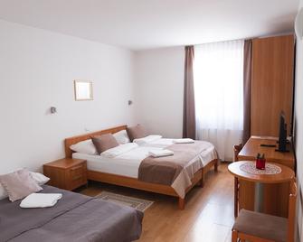 Family room 1/4 persons - Ізола - Спальня