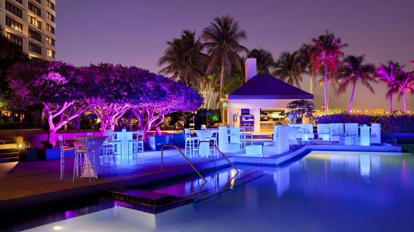 Hilton Miami Airport Blue Lagoon